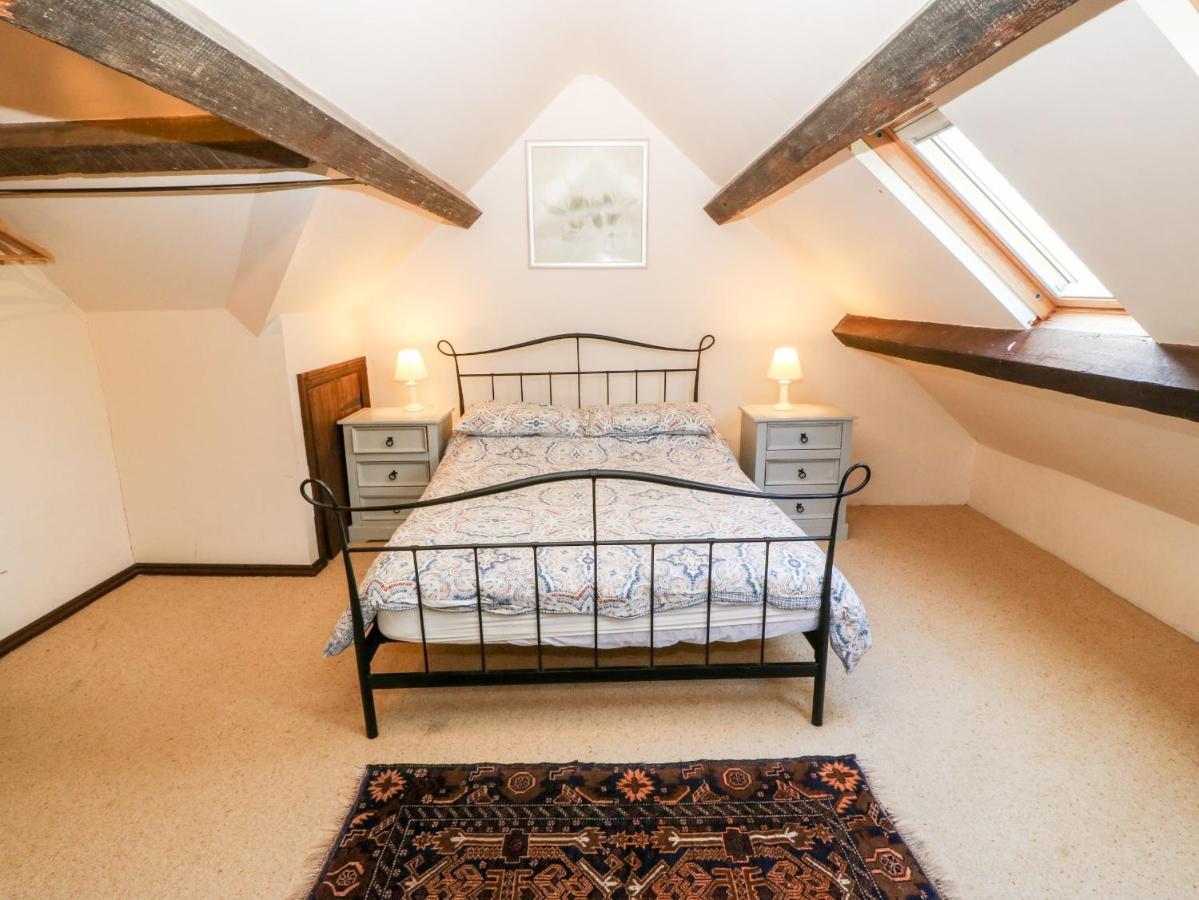 Bwthyn Y Dderwen Oak Cottage Llannor Bagian luar foto
