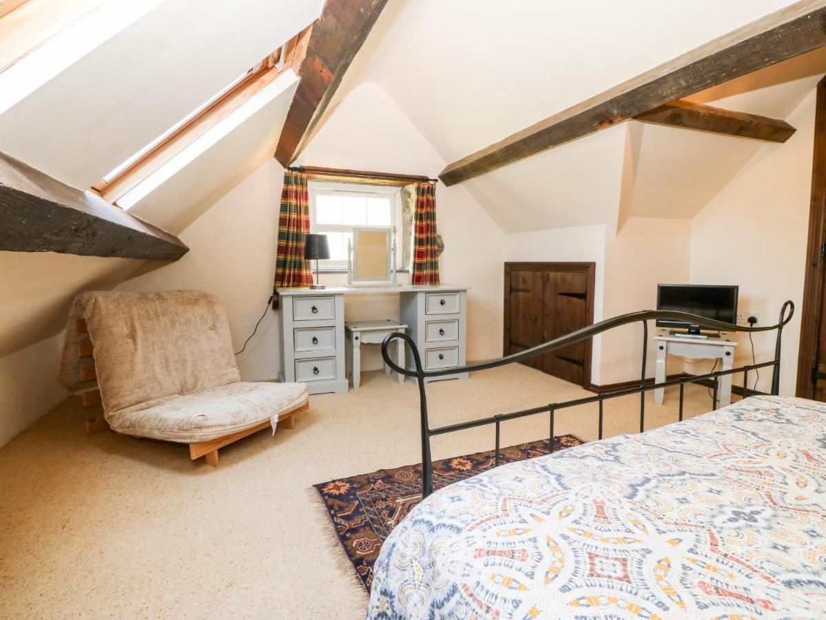 Bwthyn Y Dderwen Oak Cottage Llannor Bagian luar foto
