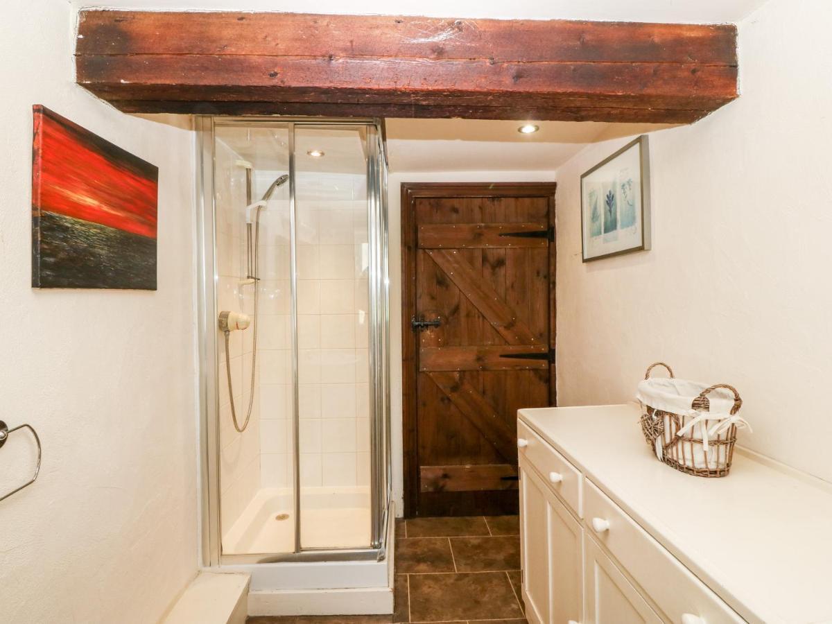 Bwthyn Y Dderwen Oak Cottage Llannor Bagian luar foto